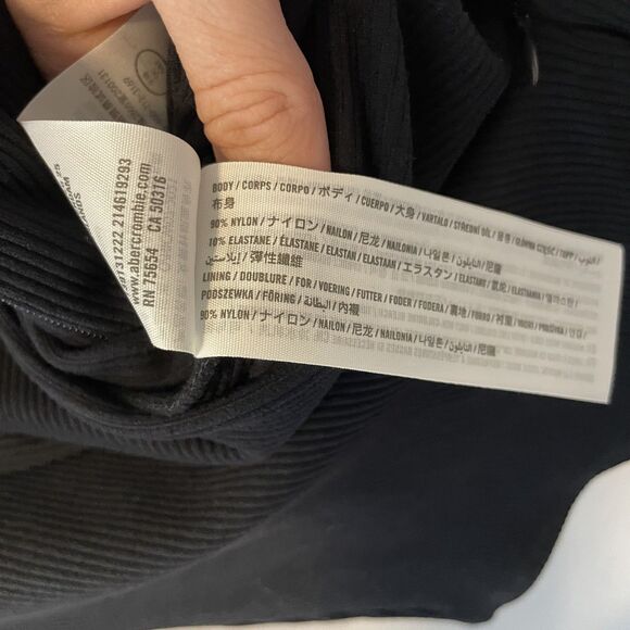 Abercrombie And Fitch Seamless Ribbed Zip Bodysuit Mock Neck Sz M - Picture 12 of 12